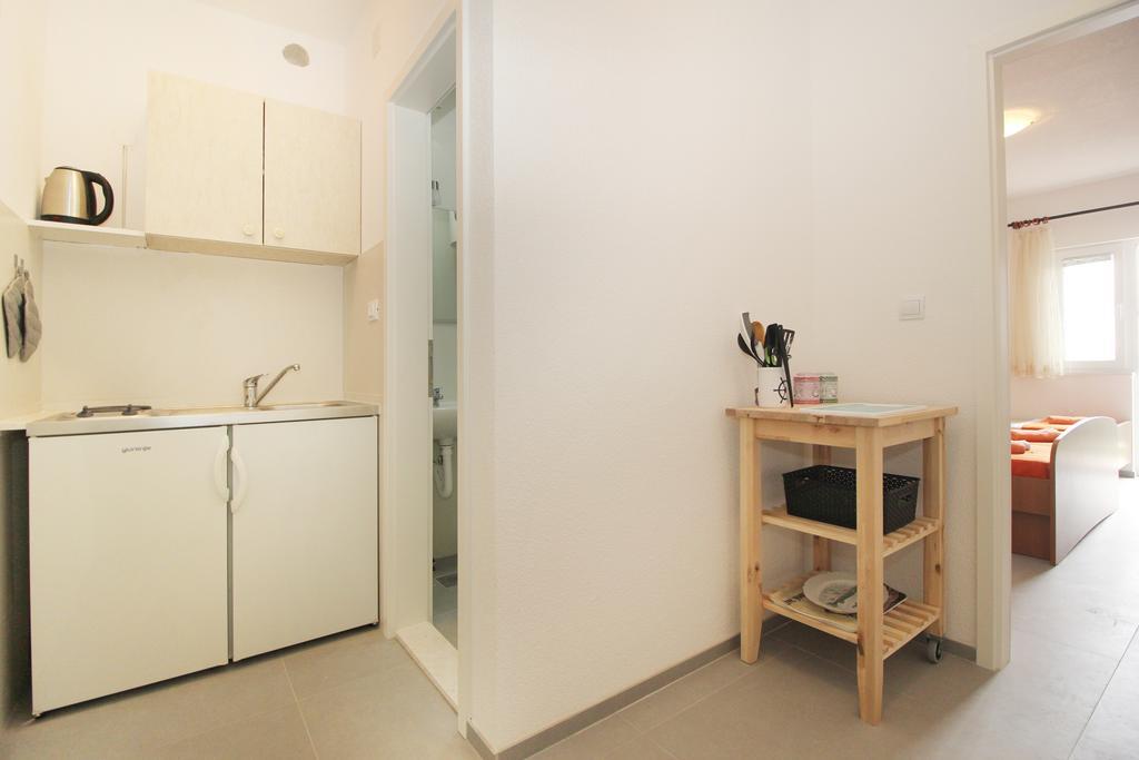Stanicicke Apartments Baška Voda Extérieur photo
